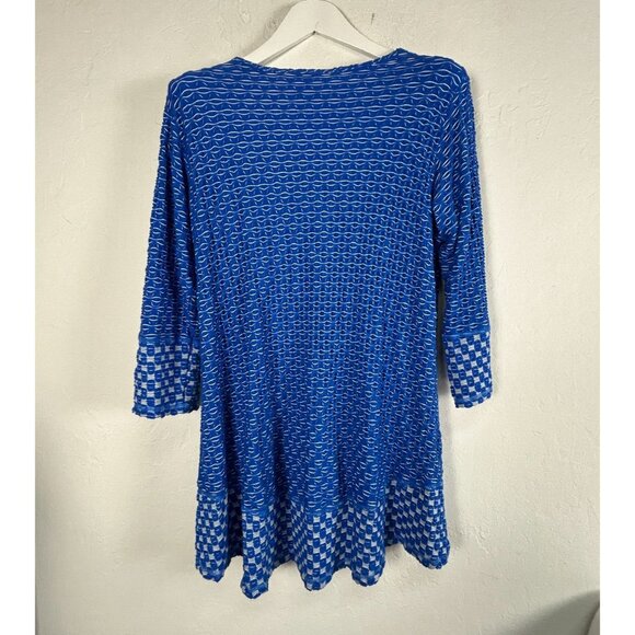 CMC Women’s Blue White Textured Knit Tunic Top Large 3/4 Sleeve High-Low Hem - Picture 2 of 7